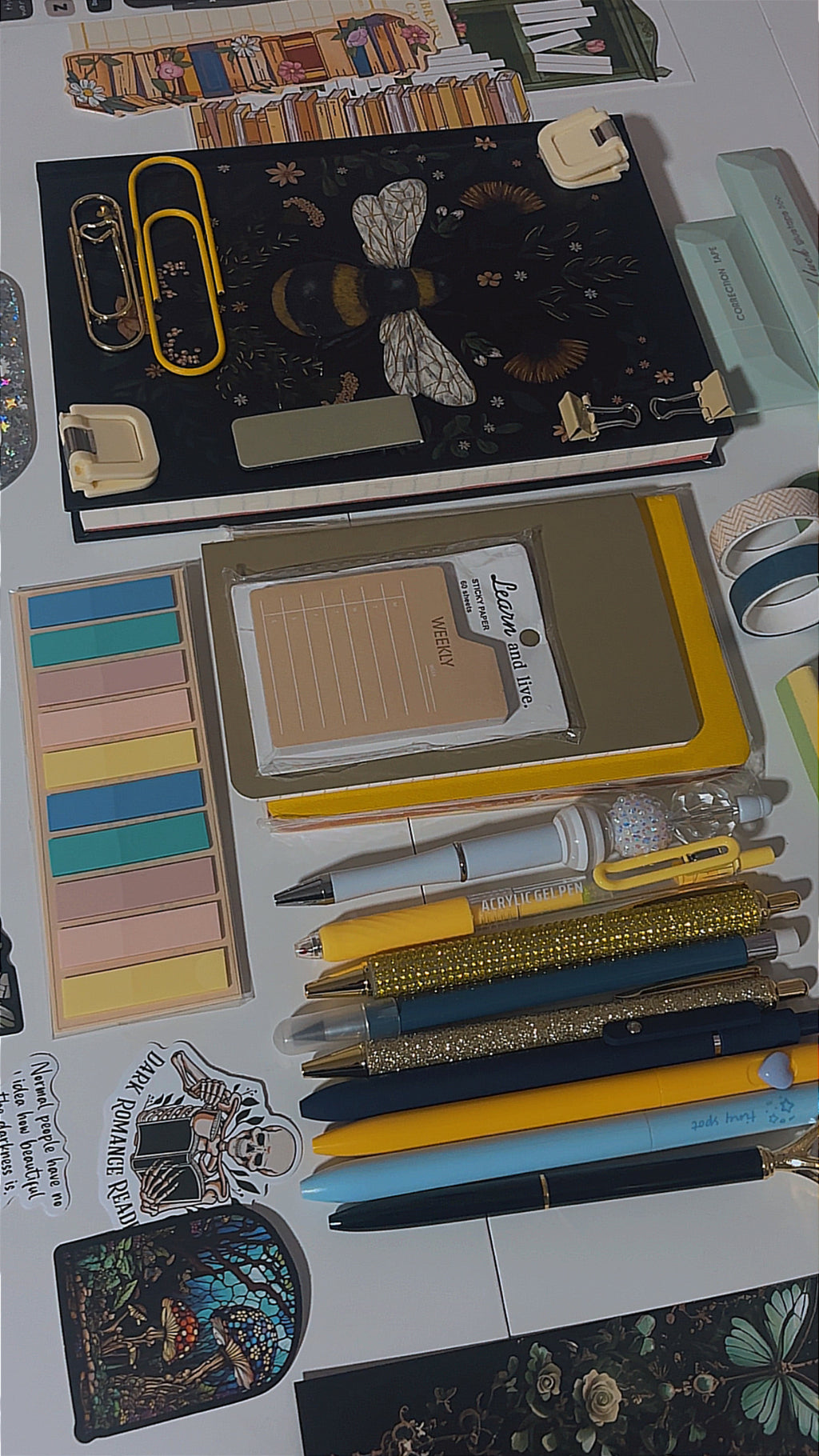 Bee Bookish Bundle